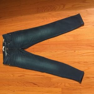 Guess power skinny low-rise jean